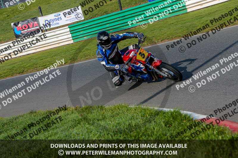 PJ Motorsport Photography 2018;enduro digital images;event digital images;eventdigitalimages;mallory park;mallory park photographs;mallory park trackday;mallory park trackday photographs;no limits trackdays;peter wileman photography;racing digital images;trackday digital images;trackday photos